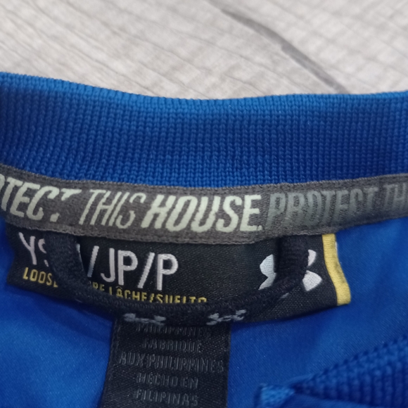 Under Armour Men's Blue Performance Shirt - Picture 4 of 4